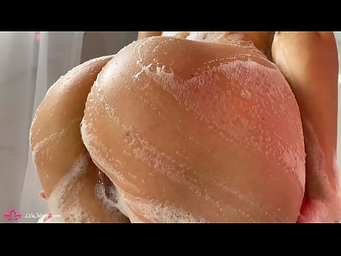 ❤️ Brunette په شاور کې د شدید orgasm لپاره د وایبرټر سره بلی مشت زنی کوي ☑ کیفیت لرونکي جنس په ps.high-pass.ru